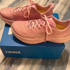 Hoka sneakers. Size 8. EUC